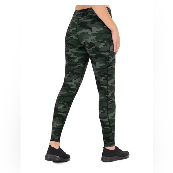 ATHLETIC WORKS Womens Leggings Size Medium 8-10 Camouflage NWOT - Picture 2 of 8